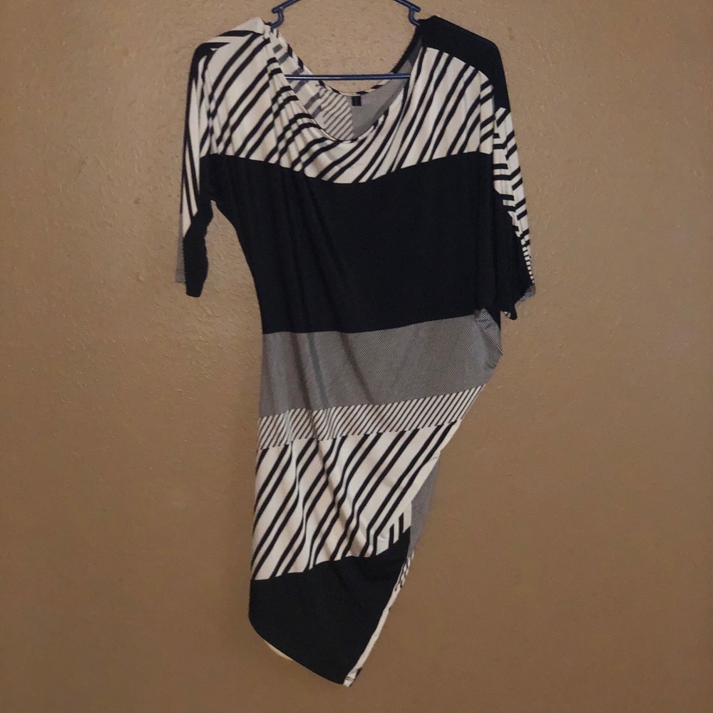 Black/White Off the Shoulder Mini Dress S